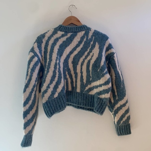 Zara NWT Jacquard Knit Animal Print Sweater - Picture 4 of 6